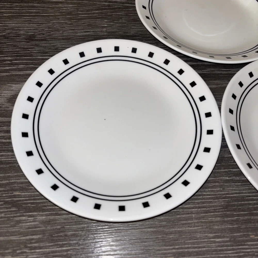 Set of 3‎ Vitrelle City Block Dessert/Salad Plates White Black Squares 6.75